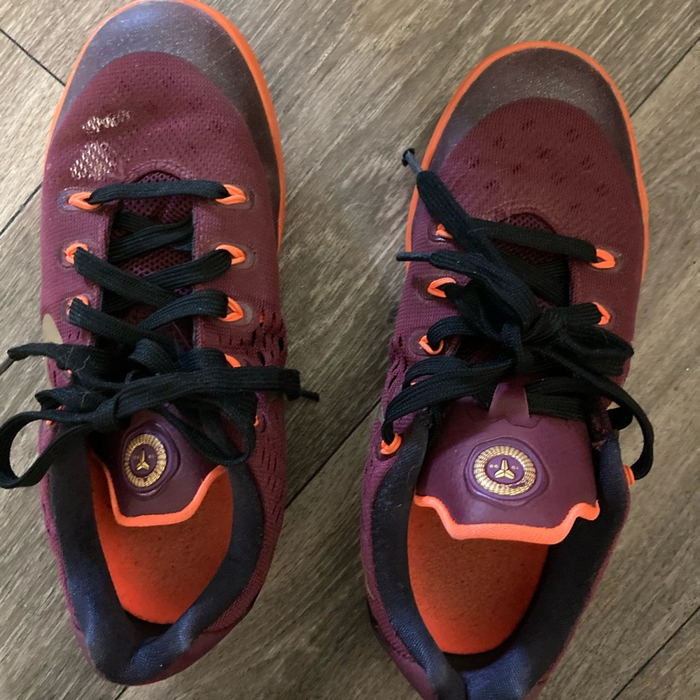 Kobe Bryant Nike 9 EM Deep Garnet size 4